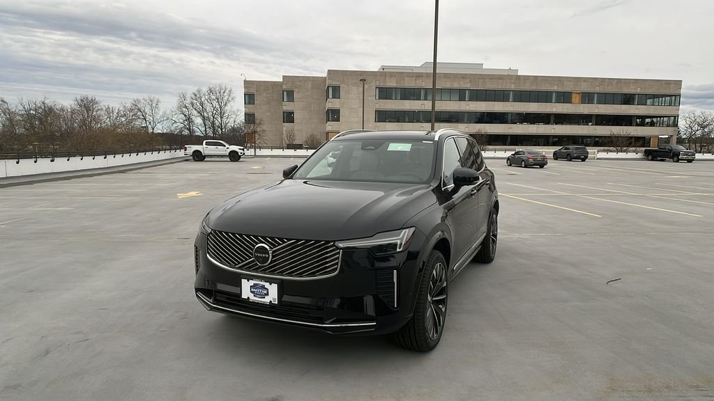 2026 Volvo XC90 Plus - Photo 1