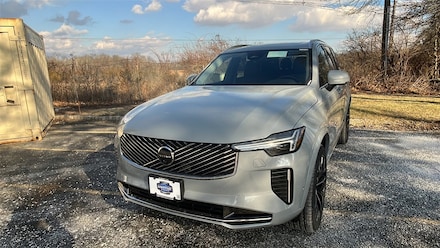 2025 Volvo XC90 plug-in hybrid T8 (2025.5) Plus 7-Seater AWD SUV