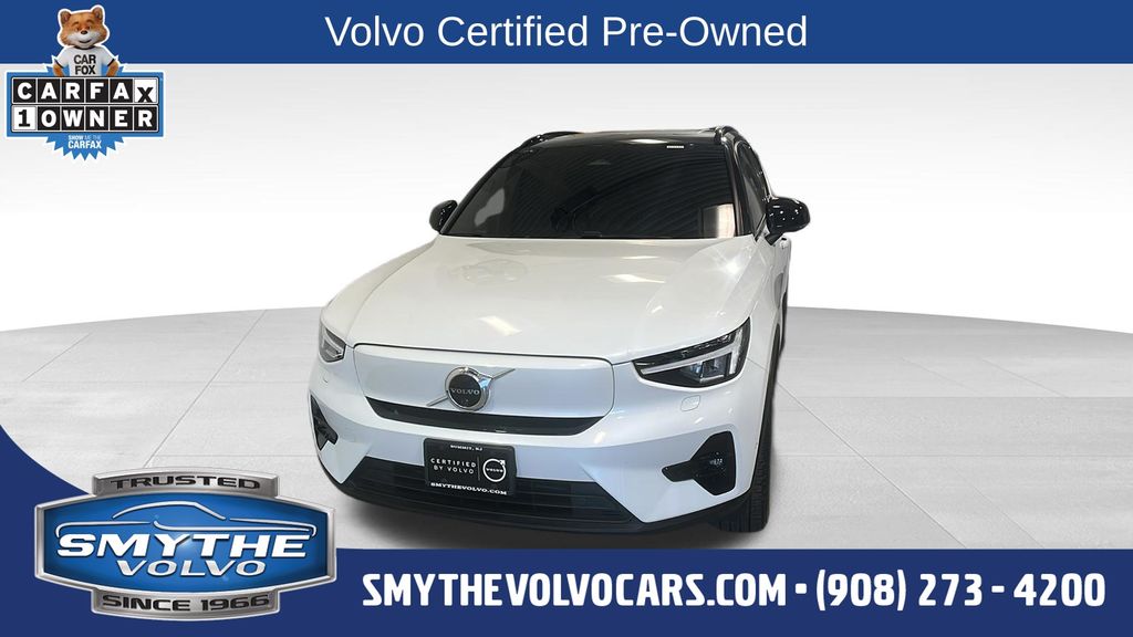 2023 Volvo XC40