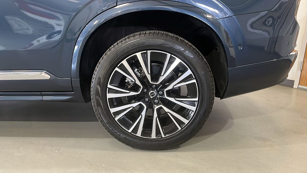 2024 Volvo XC90 Plus - Photo 11