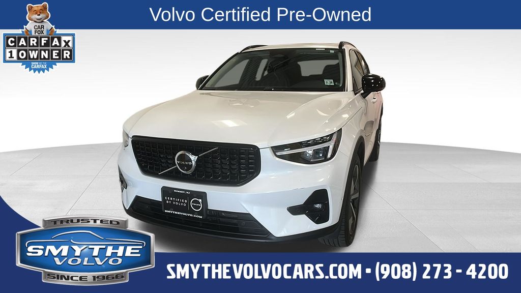 2023 Volvo XC40