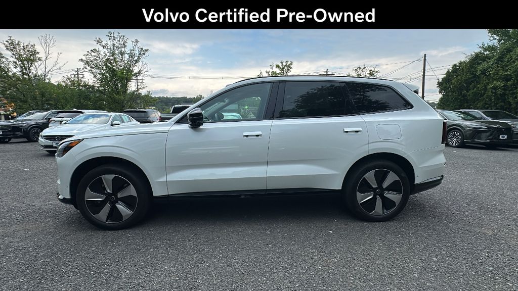 Used 2025 Volvo EX90 Plus with VIN 7JDEV3VK9SG000633 for sale in Summit, NJ