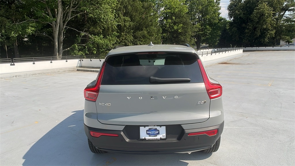 New 2026 Volvo XC40 B5 Plus SUV