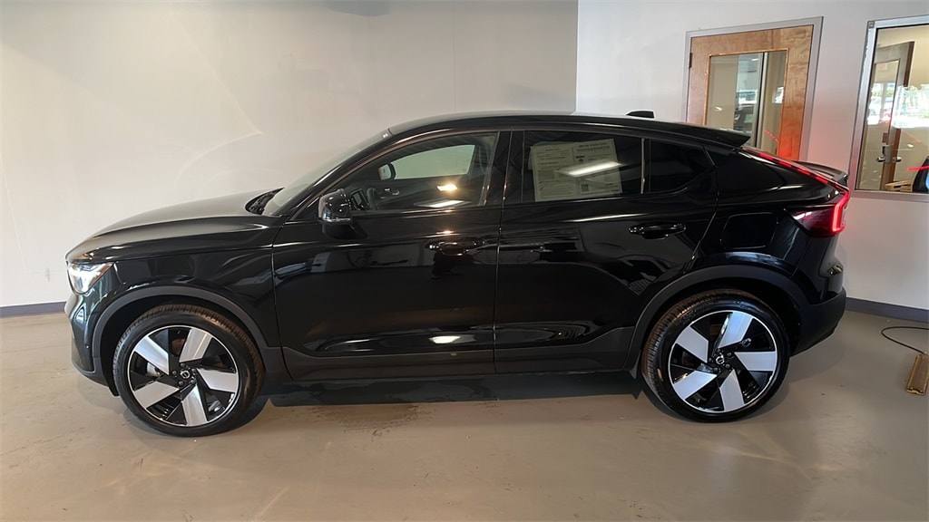 Certified 2024 Volvo C40 Ultimate with VIN YV4EH3BM7R2100014 for sale in Summit, NJ