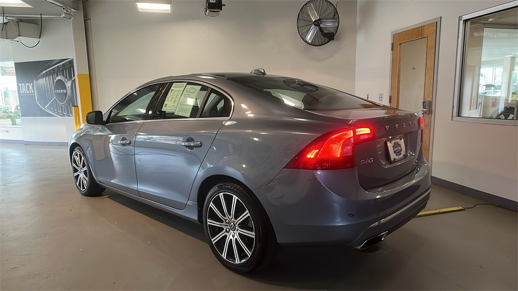 Used 2017 Volvo S60 Inscription T5 Platinum Sedan