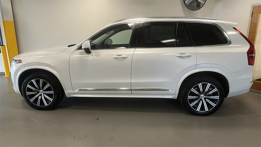 Certified 2025 Volvo XC90 B6 Plus 7-Seater SUV