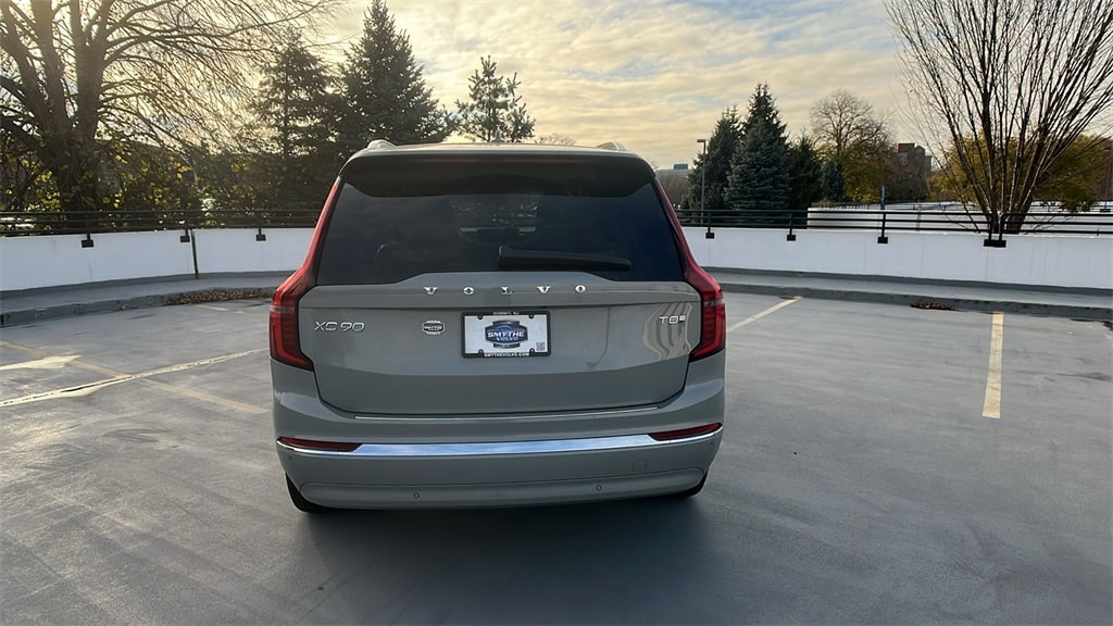 New 2026 Volvo XC90 plug-in hybrid T8 Plus 7-Seater SUV