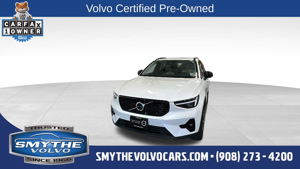 2023 Volvo XC40