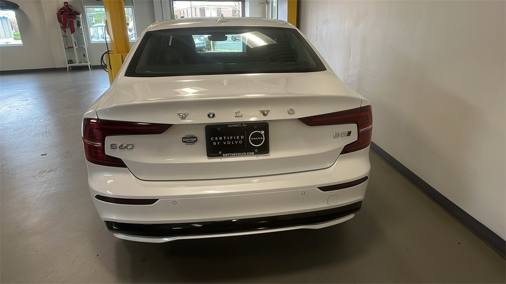 Certified 2024 Volvo S60 B5 Core Dark Theme Sedan