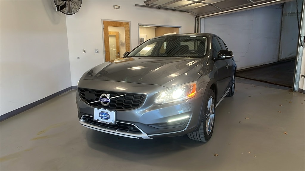 2017 Volvo S60 T5 Platinum