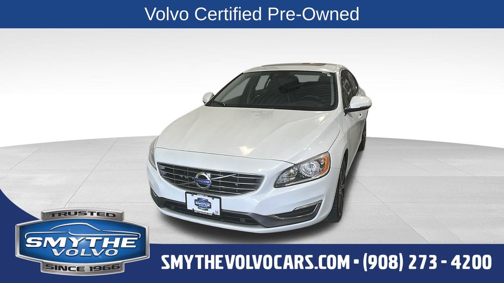 2016 Volvo S60 T5 AWD Inscription Premier's photo