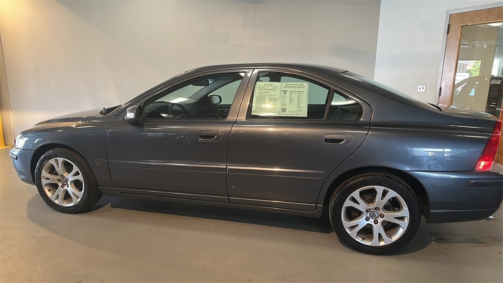 Used 2009 Volvo S60 2.5T with VIN YV1RS592392733643 for sale in Summit, NJ