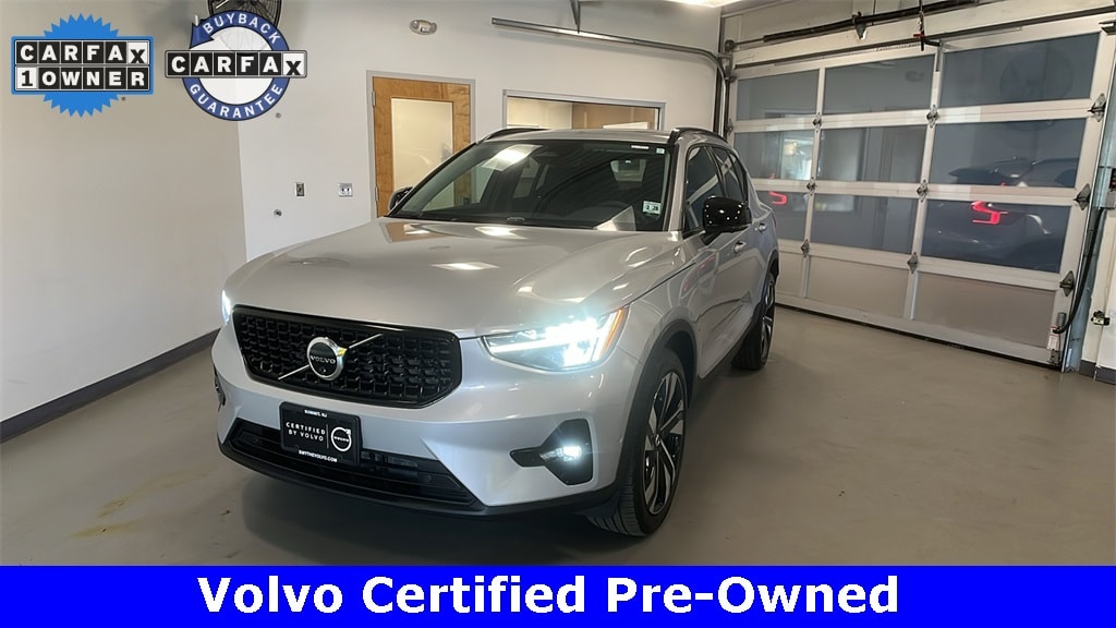 Certified 2023 Volvo XC40 B5 Plus Dark Theme SUV