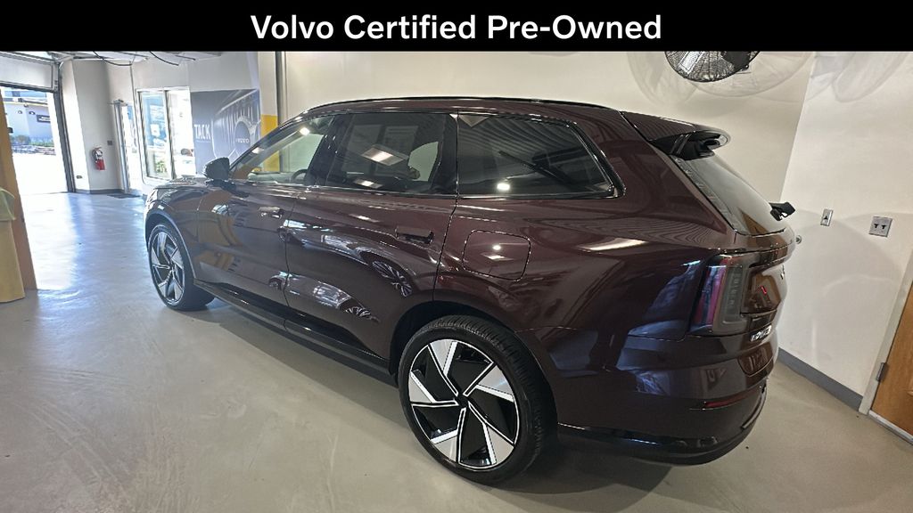 Used 2025 Volvo EX90 Ultra with VIN 7JDE23KL3SG001749 for sale in Summit, NJ