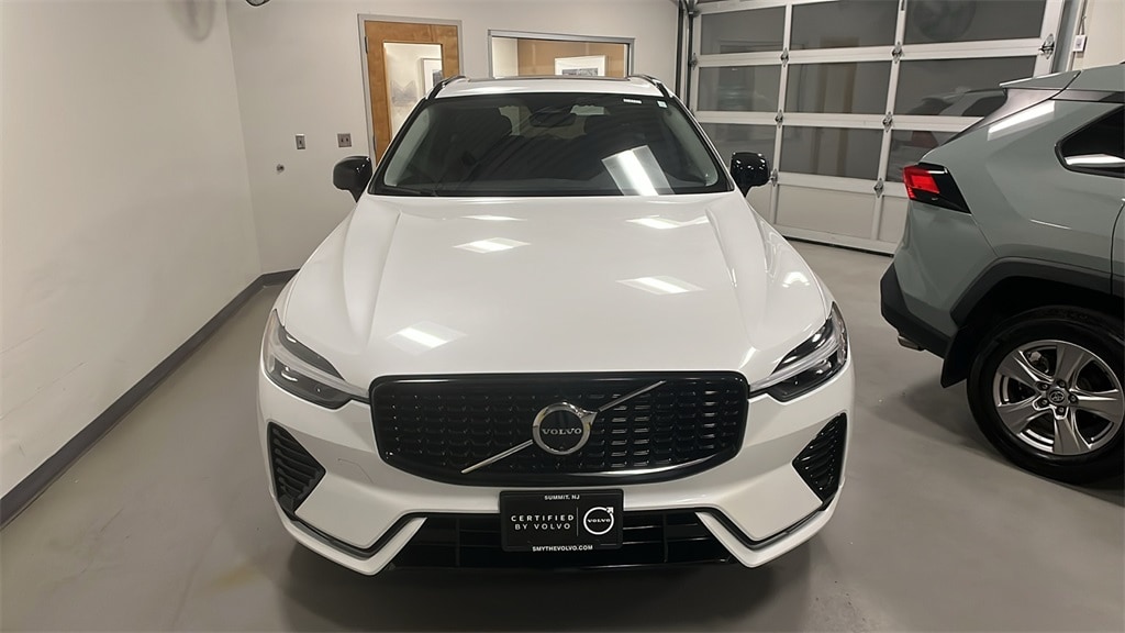 Certified 2025 Volvo XC60 B5 Plus SUV