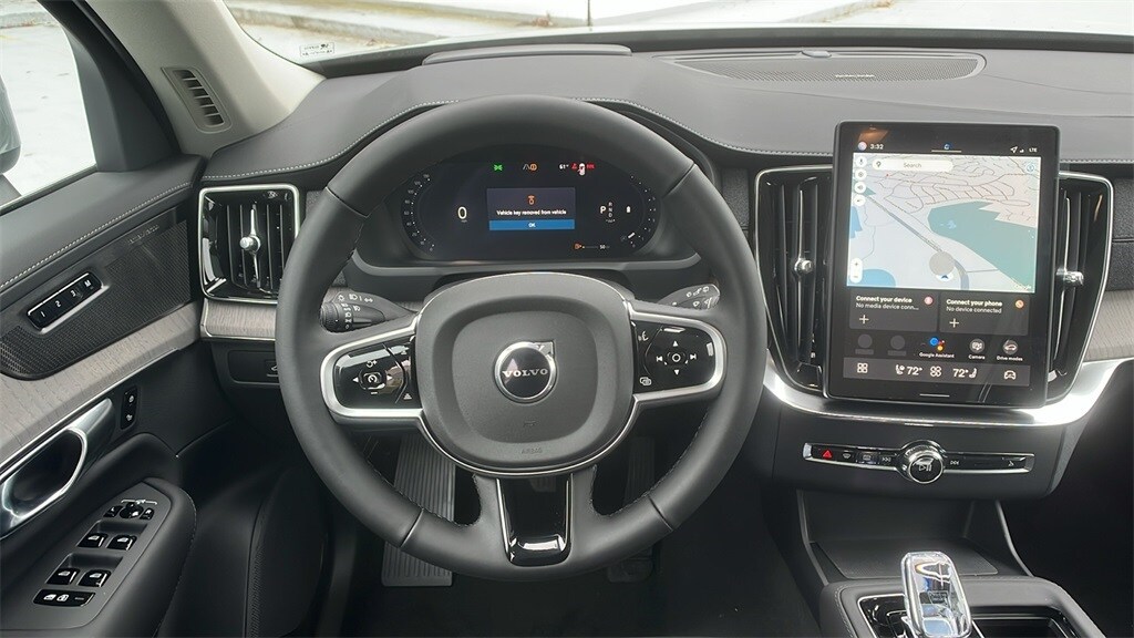 2026 Volvo XC90 Ultra - Photo 13