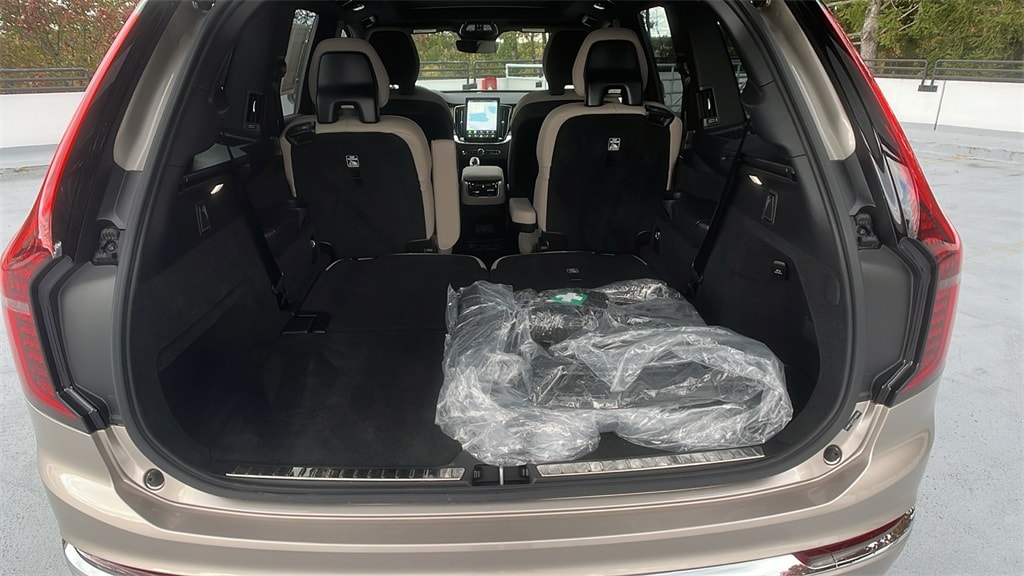 New 2026 Volvo XC90 B6 Plus 6-Seater SUV