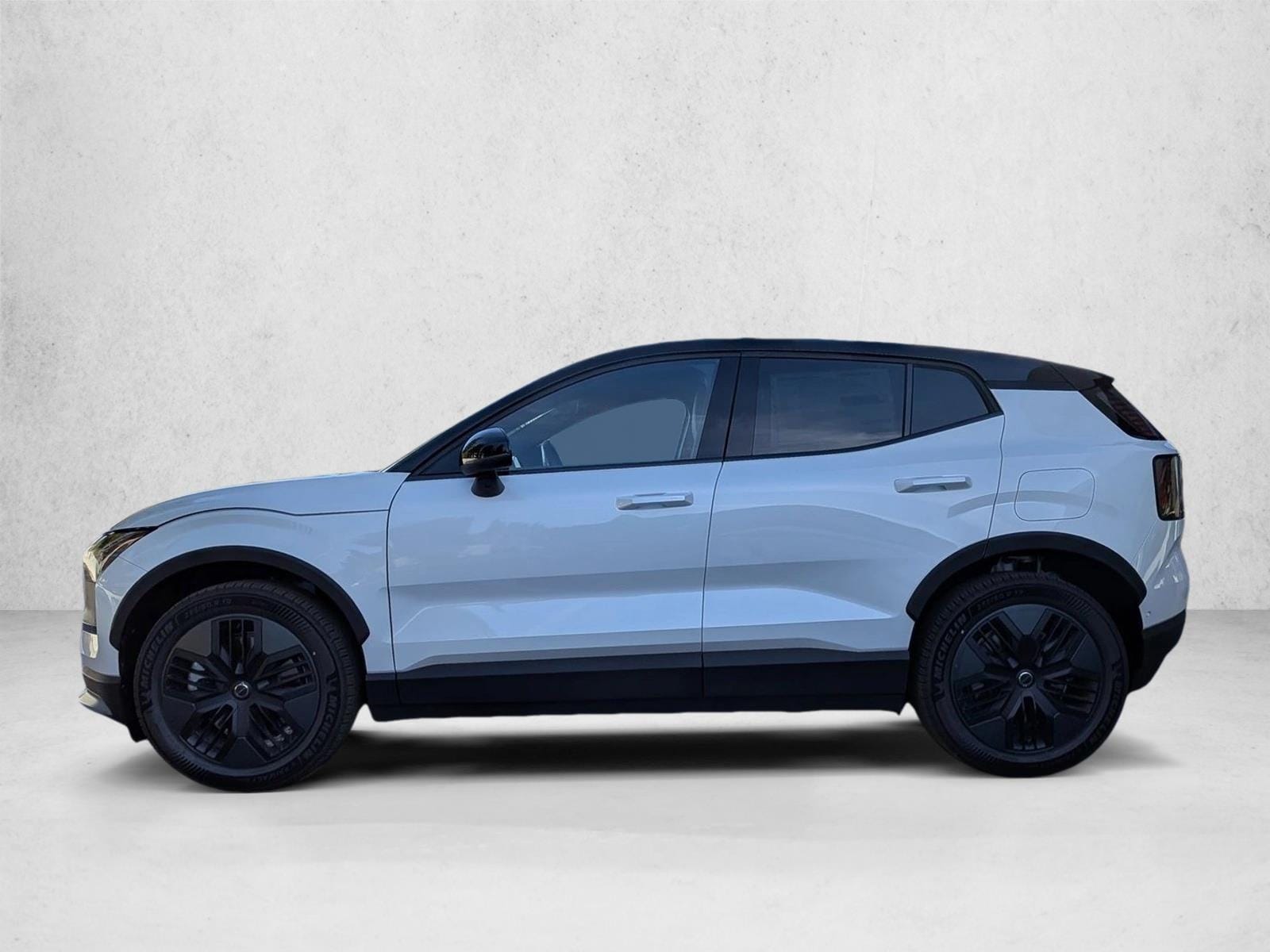 2026 Volvo EX30 Ultra - Photo 8
