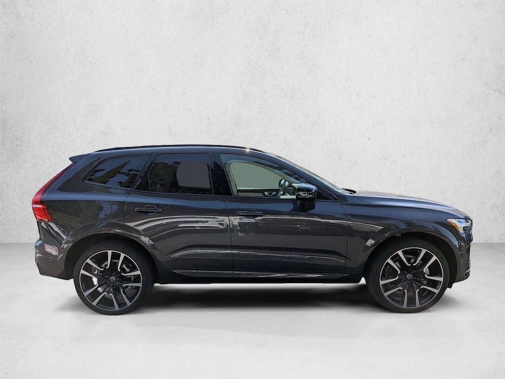 Used 2024 Volvo XC60 plug-in hybrid T8 Ultimate Dark SUV