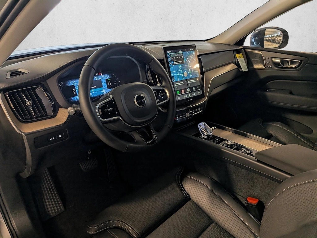 New 2026 Volvo XC60 plug-in hybrid Ultra SUV
