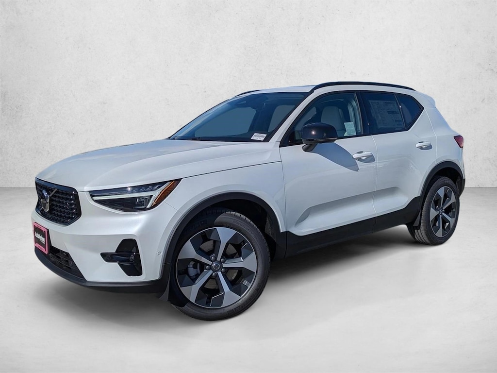 New 2026 Volvo XC40 Plus SUV