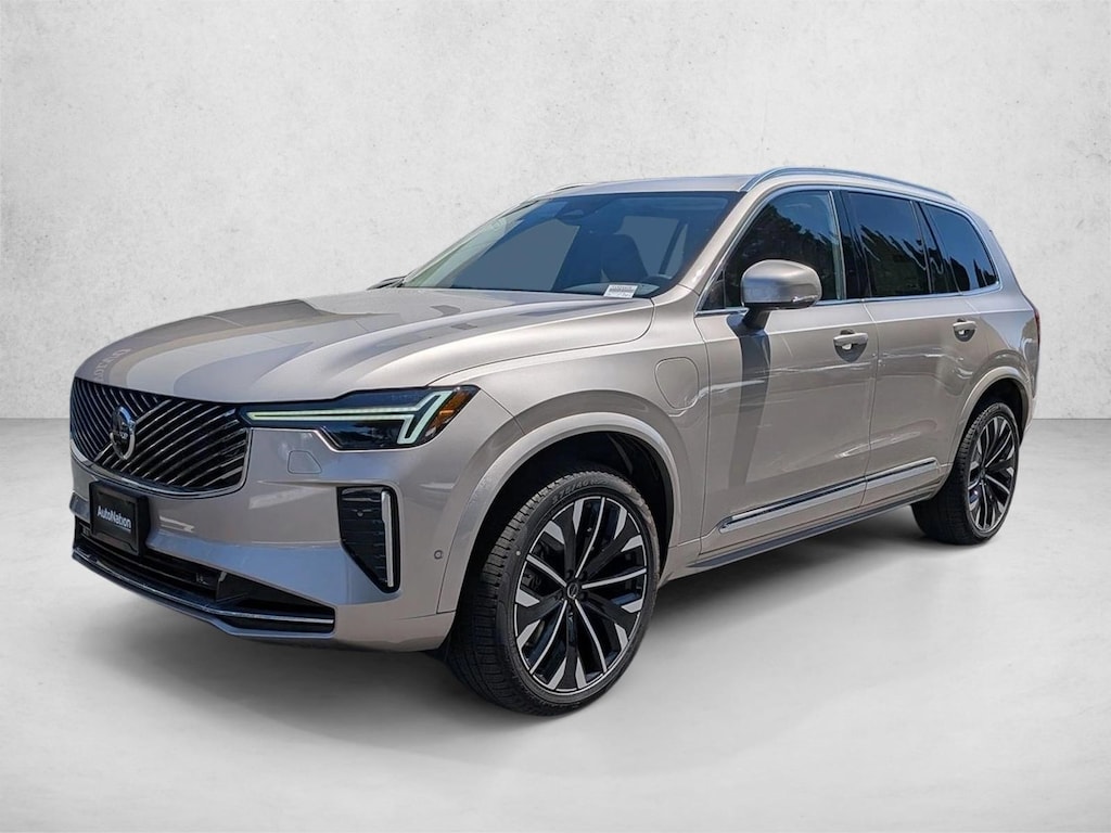 New 2026 Volvo XC90 plug-in hybrid Plus SUV