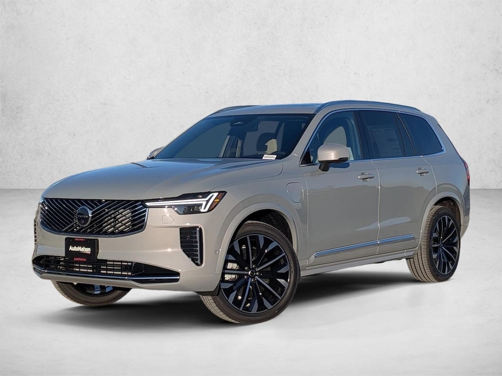 Used 2026 Volvo XC90 plug-in hybrid T8 Plus 7-Seater SUV