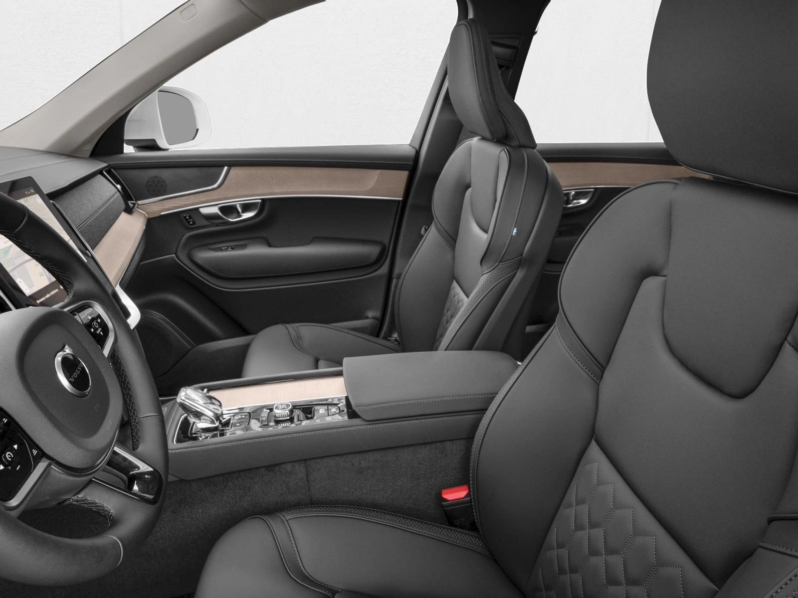 2026 Volvo XC90 Ultra - Photo 6