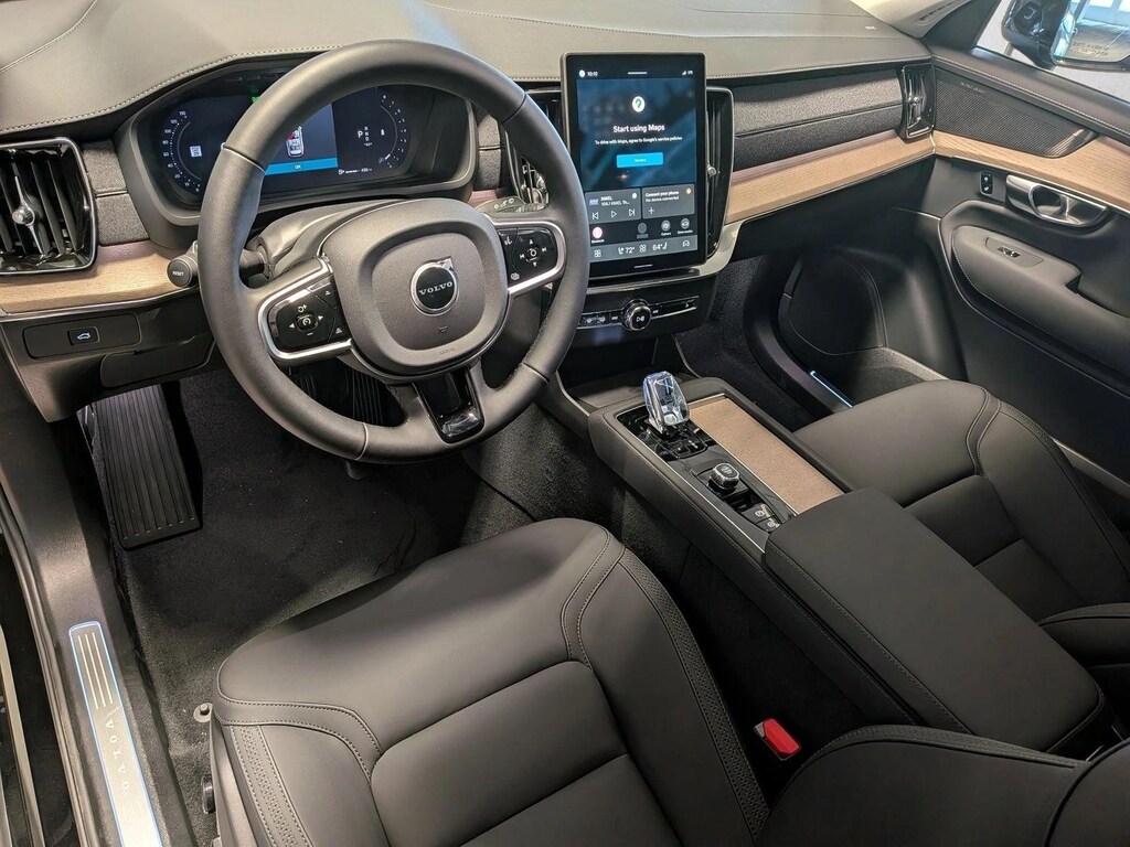 New 2026 Volvo XC90 Plus SUV
