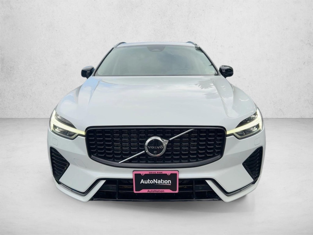 Used 2023 Volvo XC60 B5 AWD Plus Dark SUV