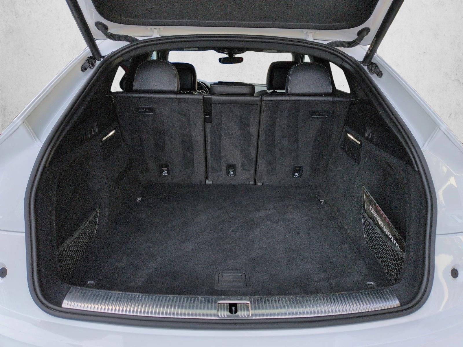 2021 Audi Q5 Sportback 45 Premium photo 5