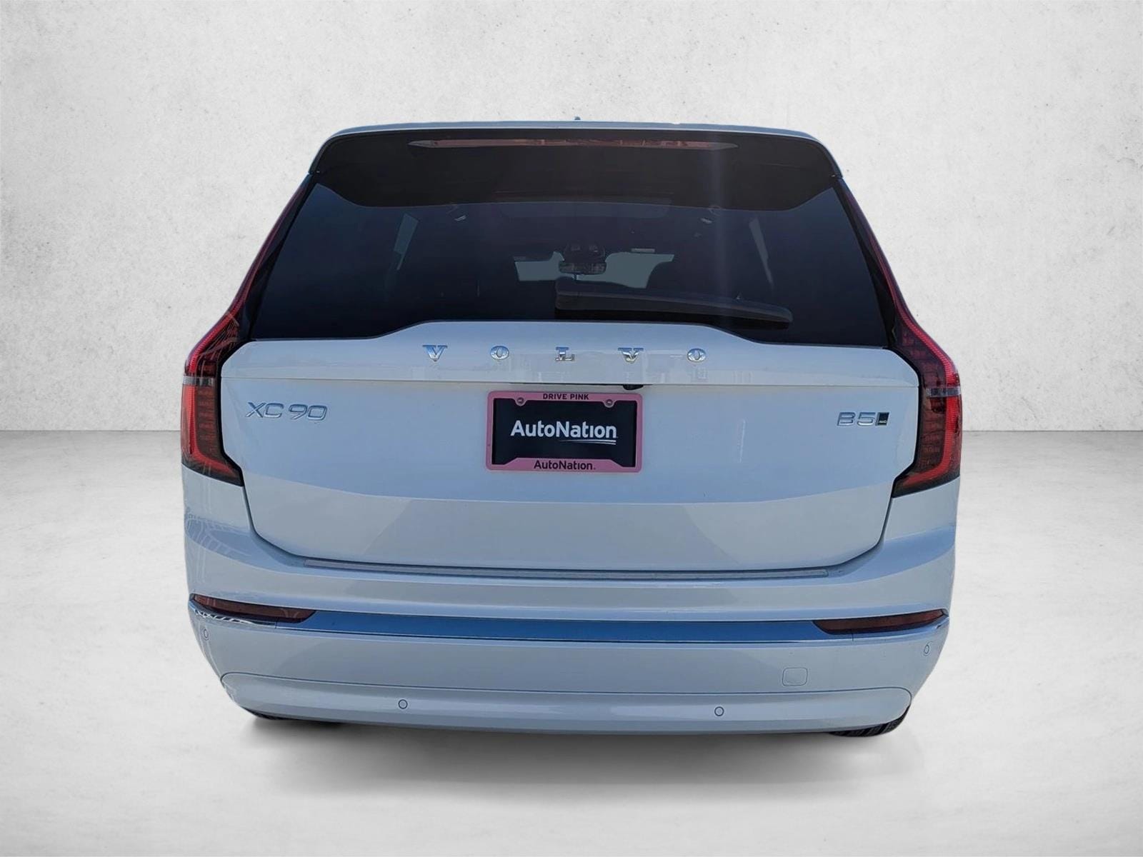 2025 Volvo XC90 Core - Photo 8