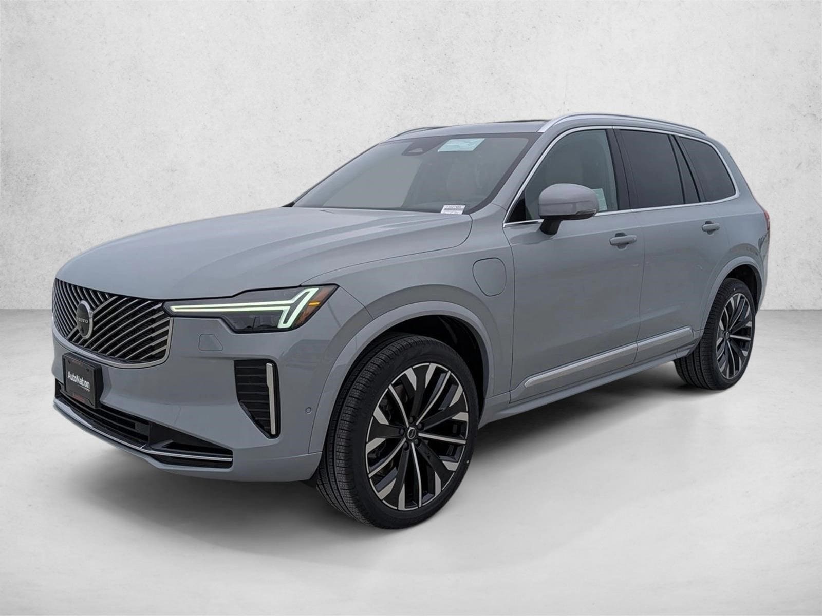 2026 Volvo XC90 T8 Recharge Plus Bright 6-Seater 4WD's photo