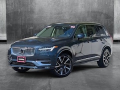 2025 Volvo XC90 B5 Plus SUV