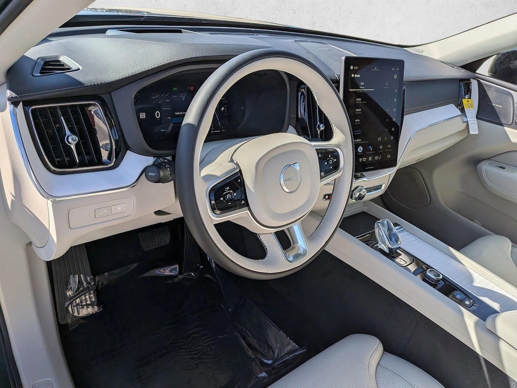 New 2026 Volvo XC60 plug-in hybrid Ultra SUV