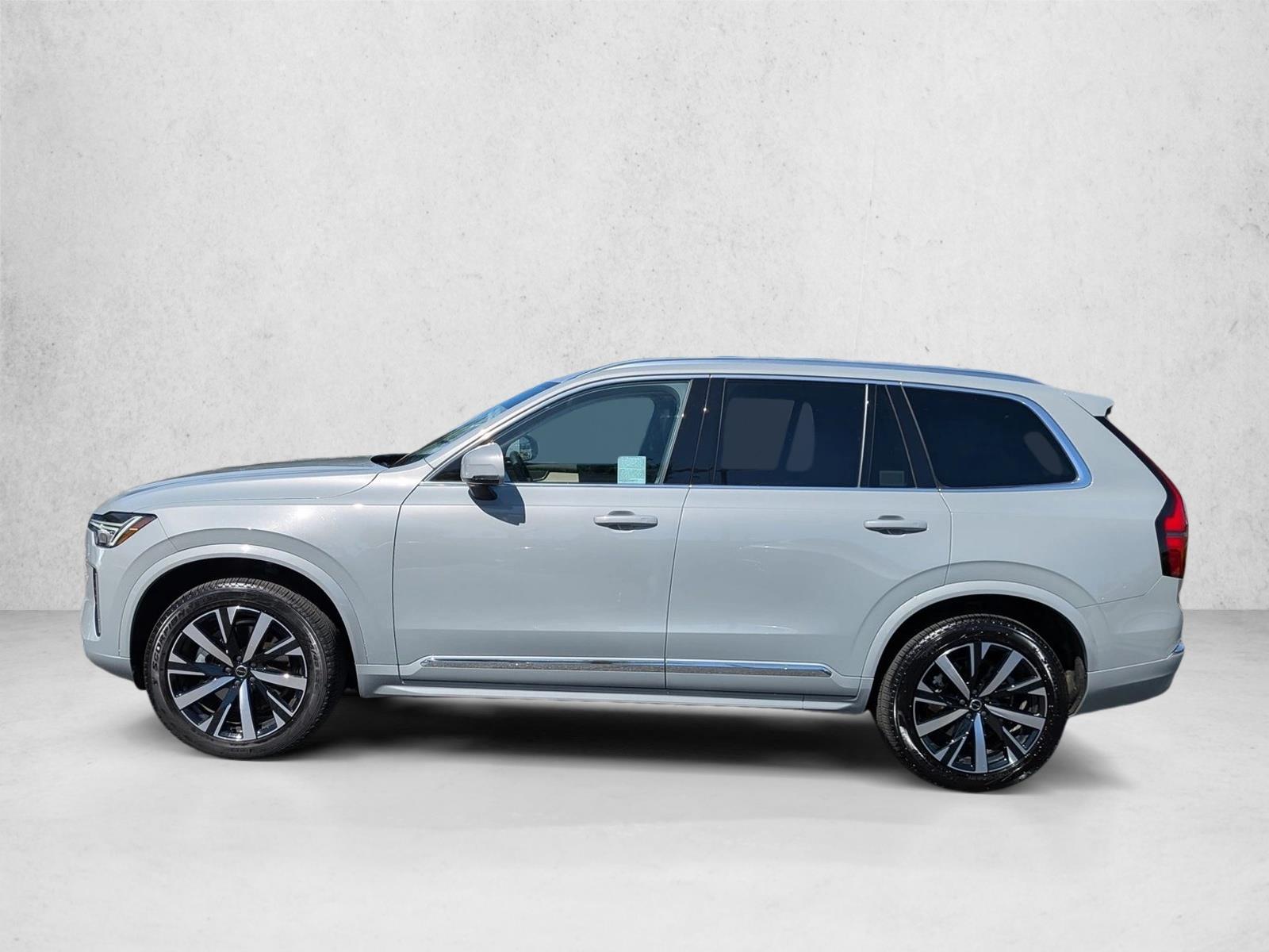 2026 Volvo XC90 Core - Photo 9