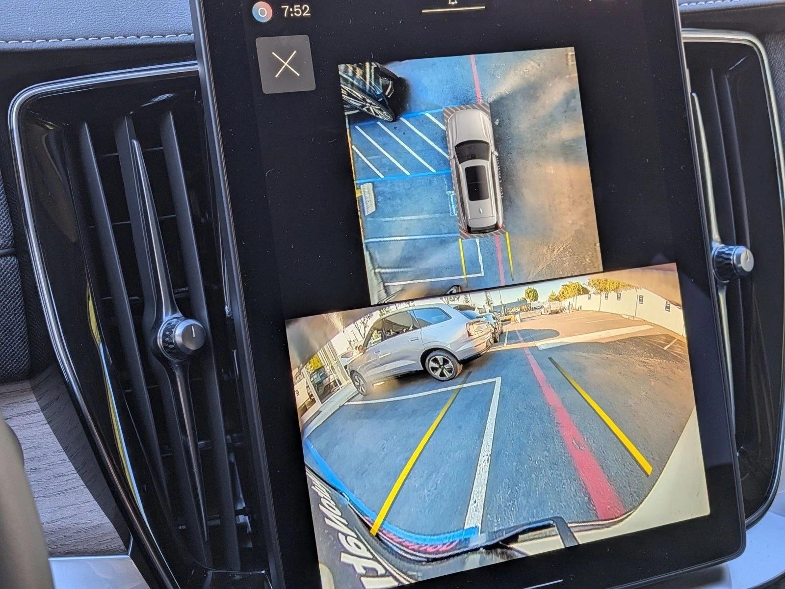 2026 Volvo XC90 Plus - Photo 14