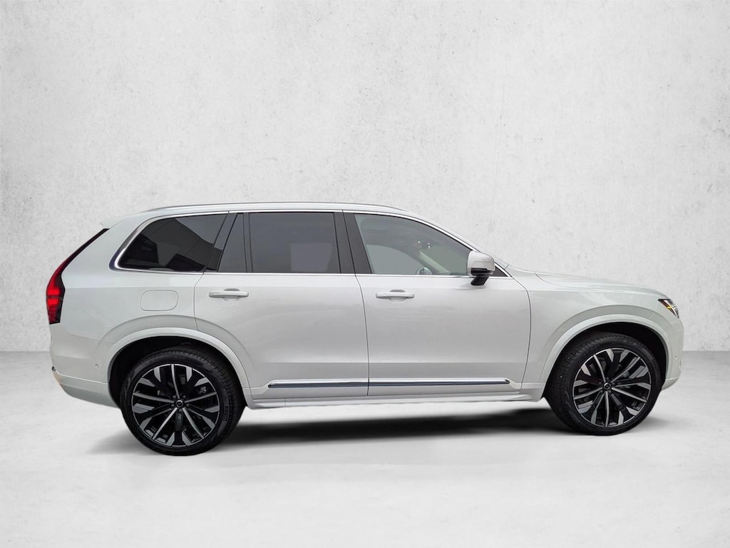 Certified 2025 Volvo XC90 B6 (2025.5) Plus 7-Seater SUV