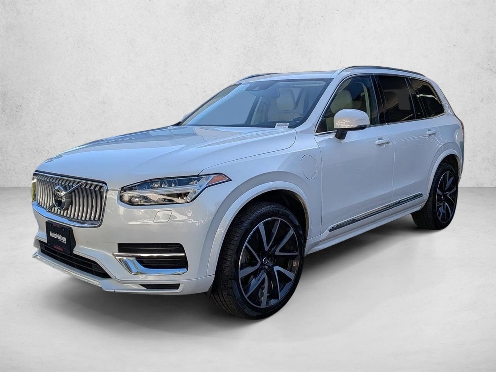 2021 Volvo XC90 T8 Recharge Inscription Expression AWD's photo