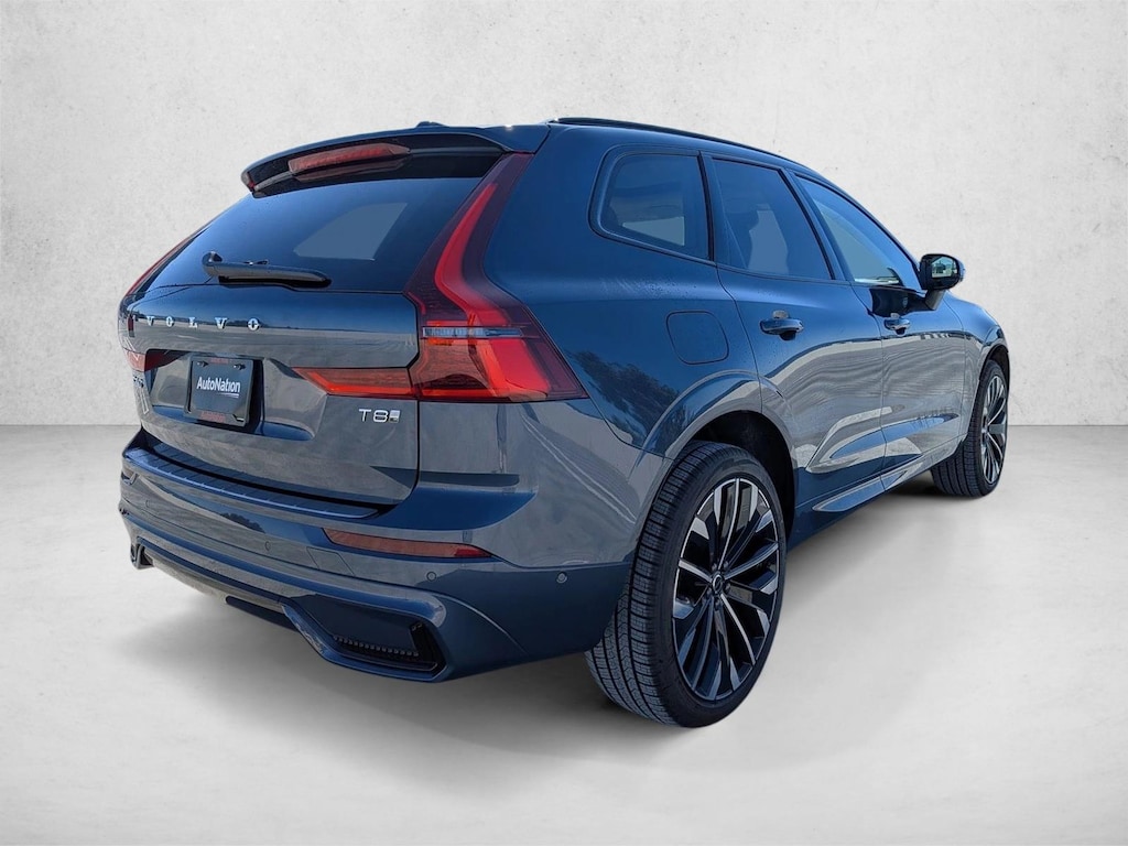 New 2026 Volvo XC60 plug-in hybrid Ultra SUV