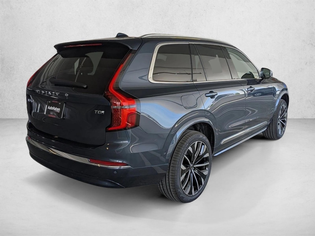 New 2026 Volvo XC90 plug-in hybrid Plus SUV