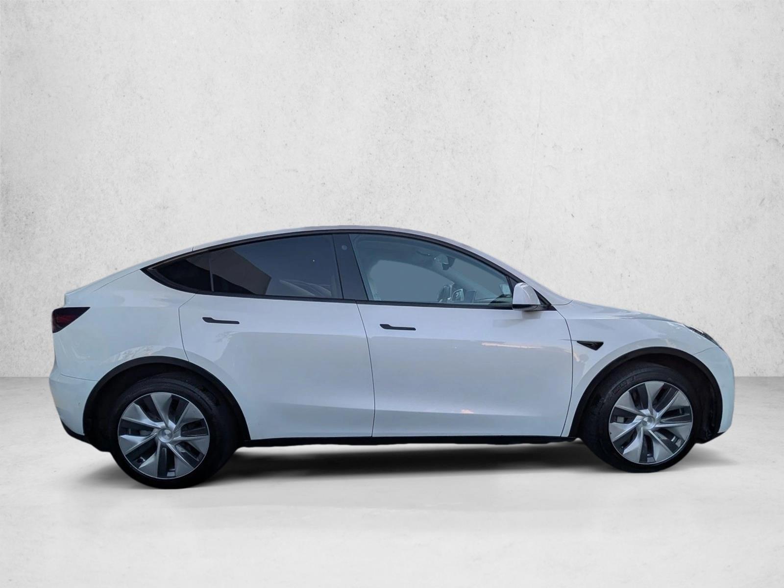 2021 Tesla Model Y Long Range photo 4