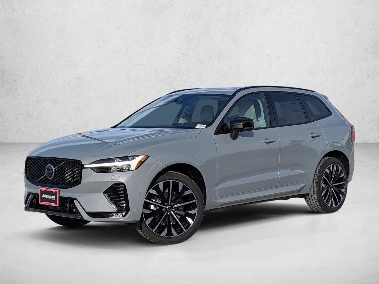 2026 Volvo XC60 Ultra's photo