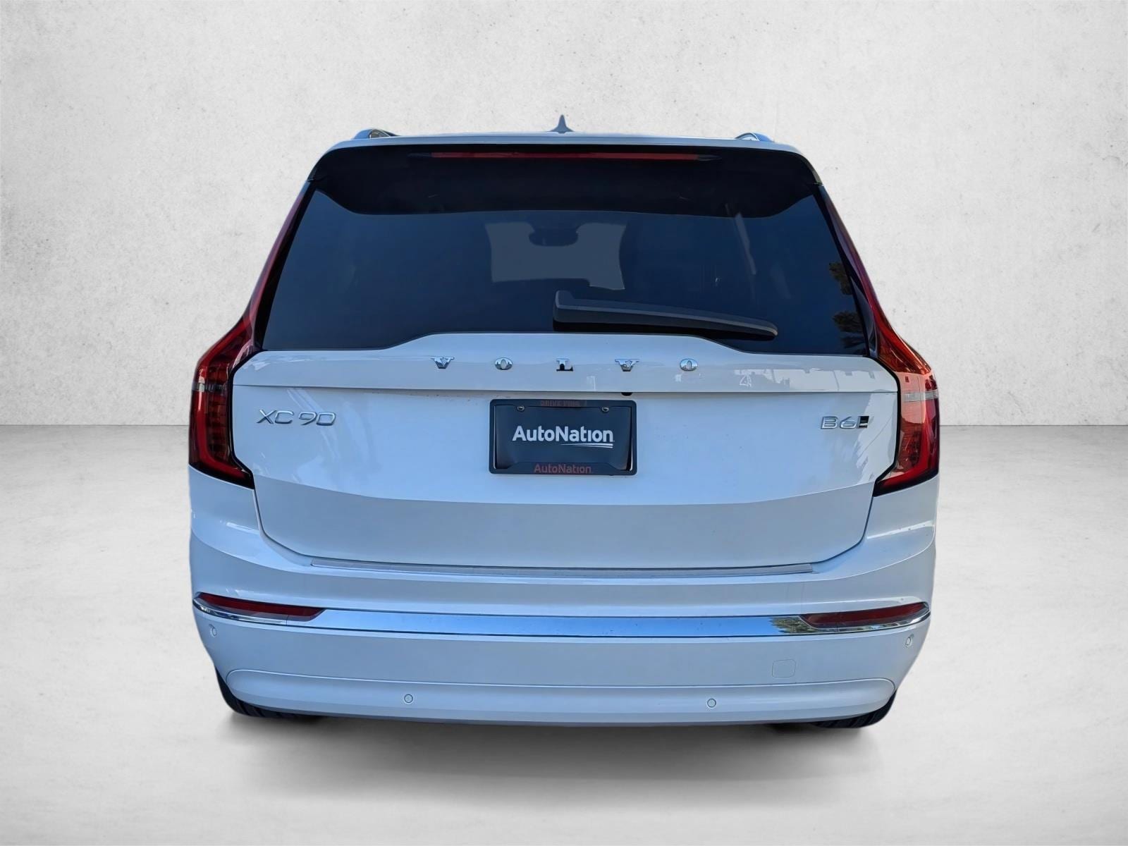 2026 Volvo XC90 Plus - Photo 7