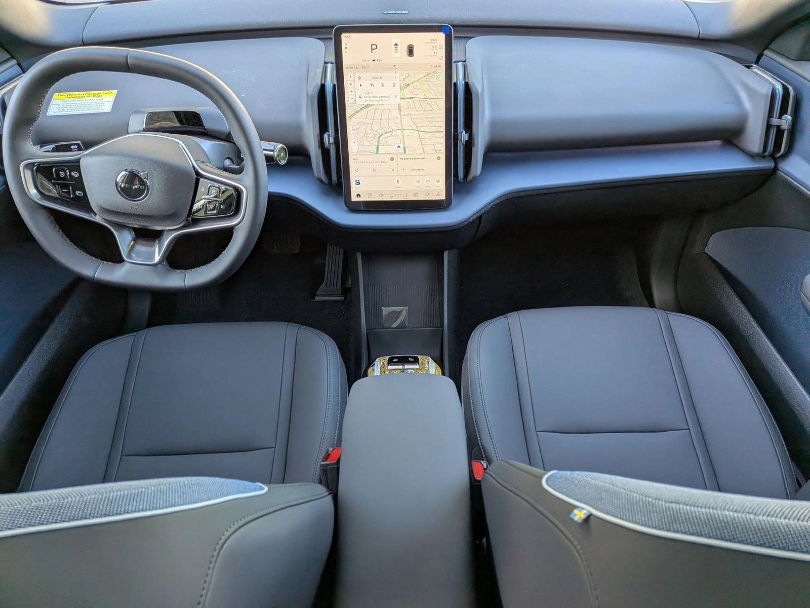 2026 Volvo EX30 Ultra - Photo 13