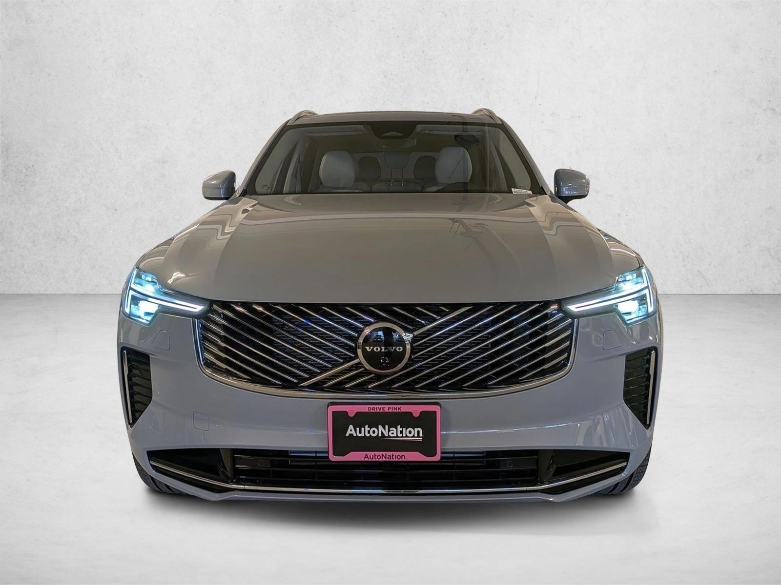 2026 Volvo XC90 plug-in hybrid Ultra photo 6