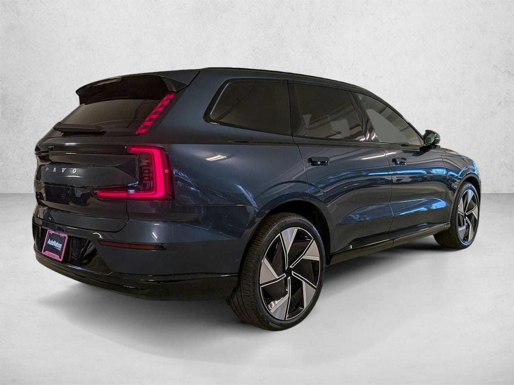New 2025 Volvo EX90 Ultra SUV