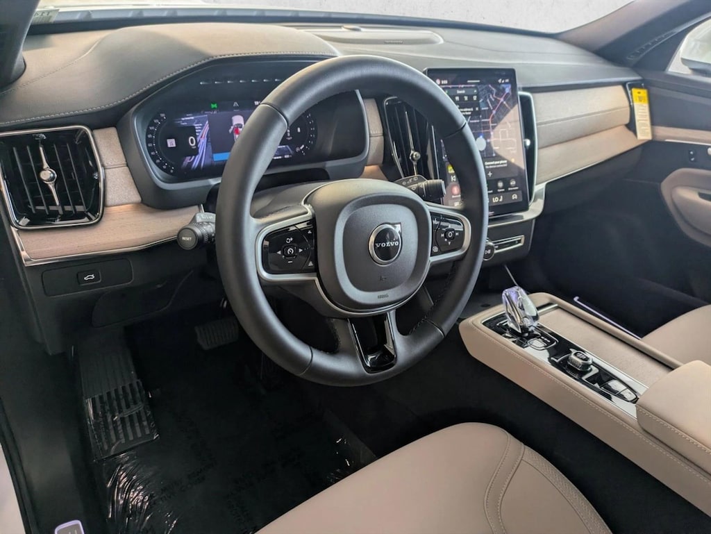 New 2026 Volvo XC90 Plus SUV