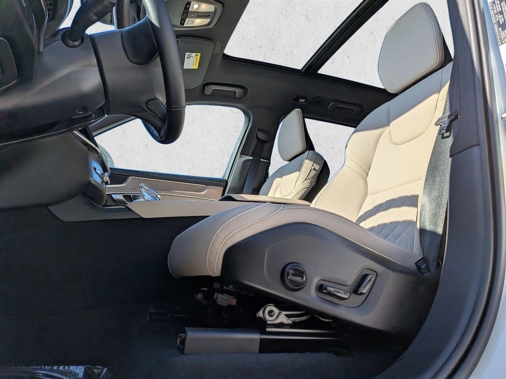 New 2026 Volvo XC90 Plus SUV