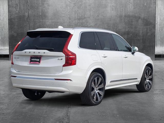 2025 Volvo XC90 Plus photo 2